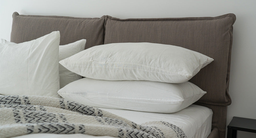 Cuscini per materasso: cuscino in memory, lattice e fibra.