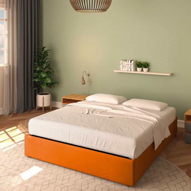 Baldiflex letto contenitore king size queen size senza testata in ecopelle Cloe arancione da destra con materasso